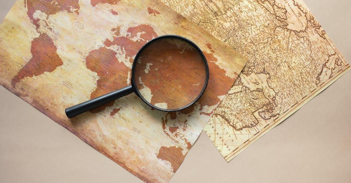Rodzinna mapa przygód: jak zorganizować poszukiwania skarbów, które uczą i bawią